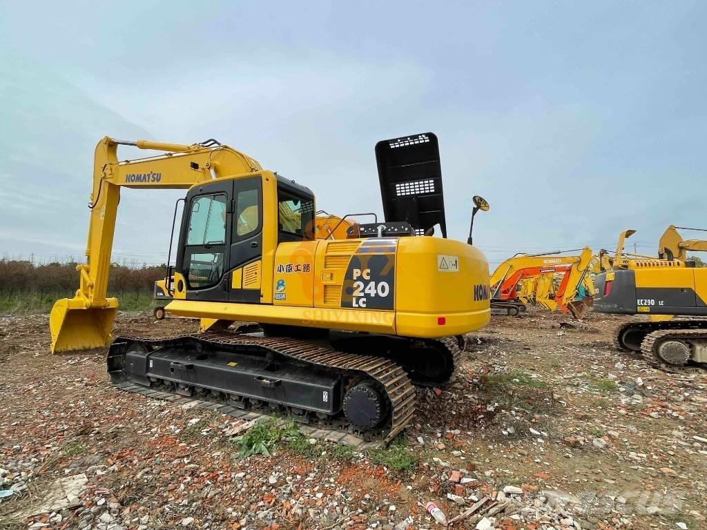 Komatsu PC 240 LC-8 大型油圧ショベル12t以上（パワーショベル・ユンボ）
