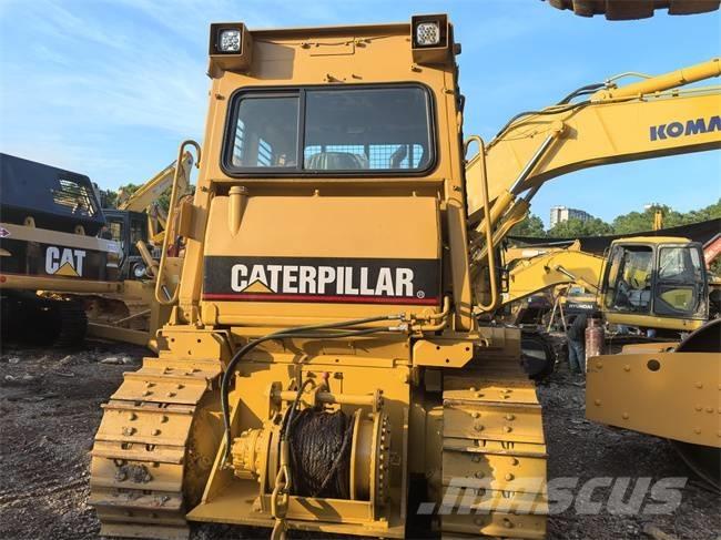 CAT D 6 D ブルドーザー
