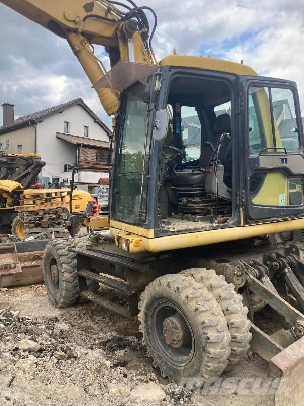Komatsu PW 170 ES-6K ホイール式油圧ショベル（パワーショベル・ユンボ・バックホー）