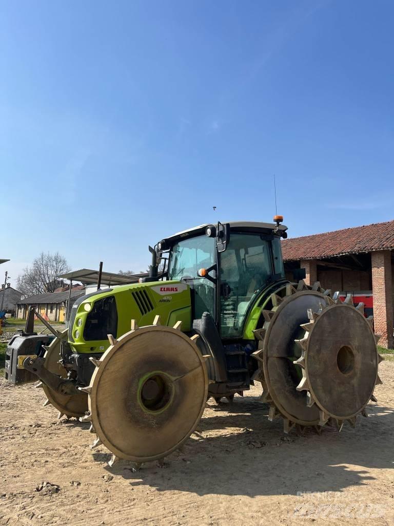 CLAAS ARION 470 トラクター