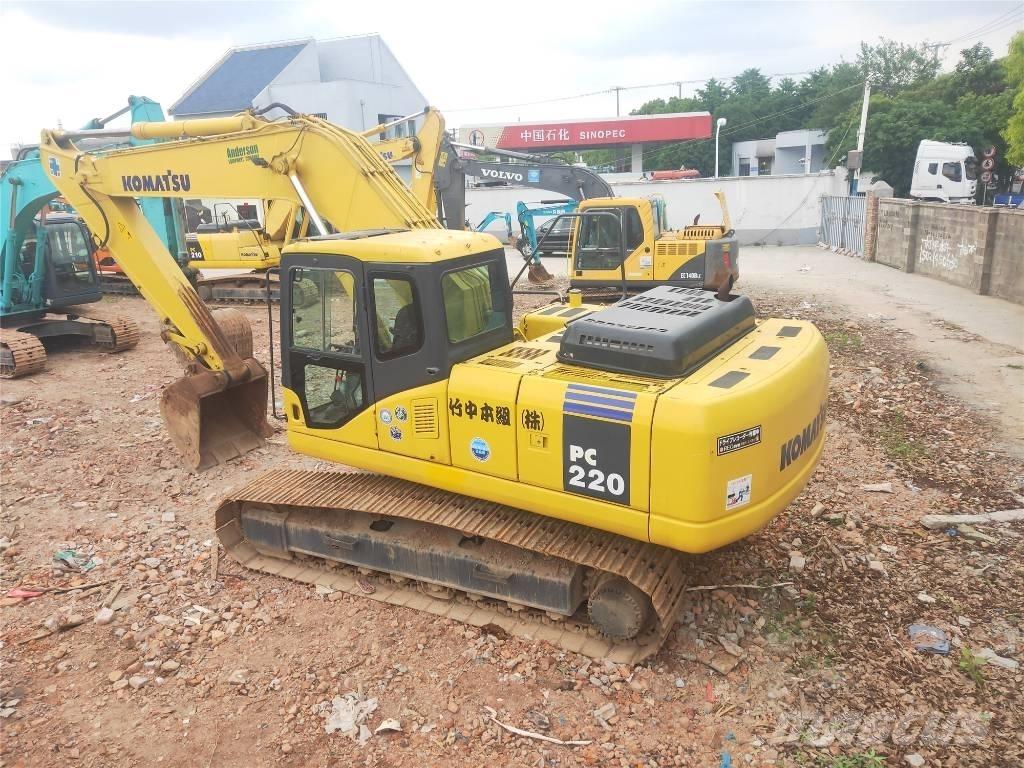 Komatsu PC220-7 大型油圧ショベル12t以上（パワーショベル・ユンボ）