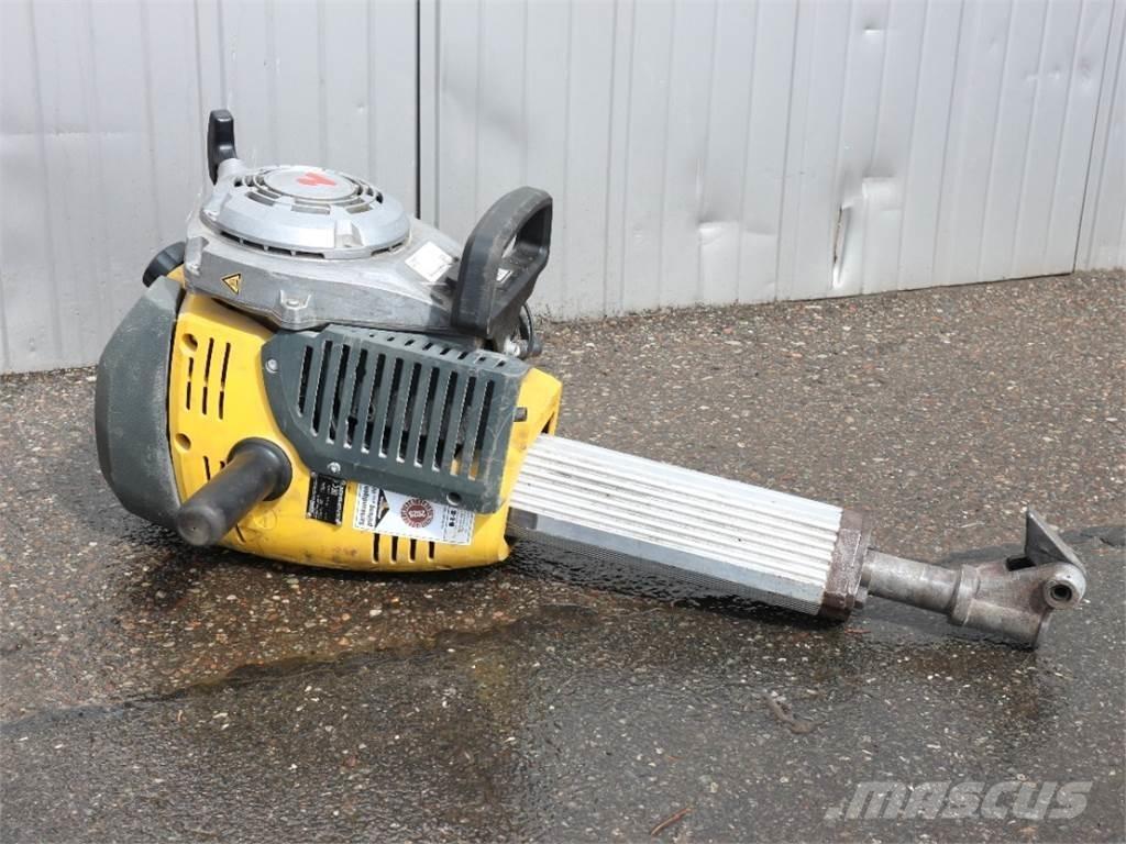 Neuson BH65 ハンマー／ブレーカ