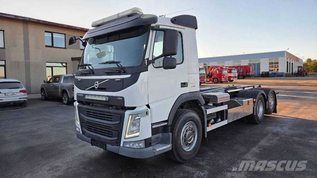 Volvo FM410 6x2*4 アームロール