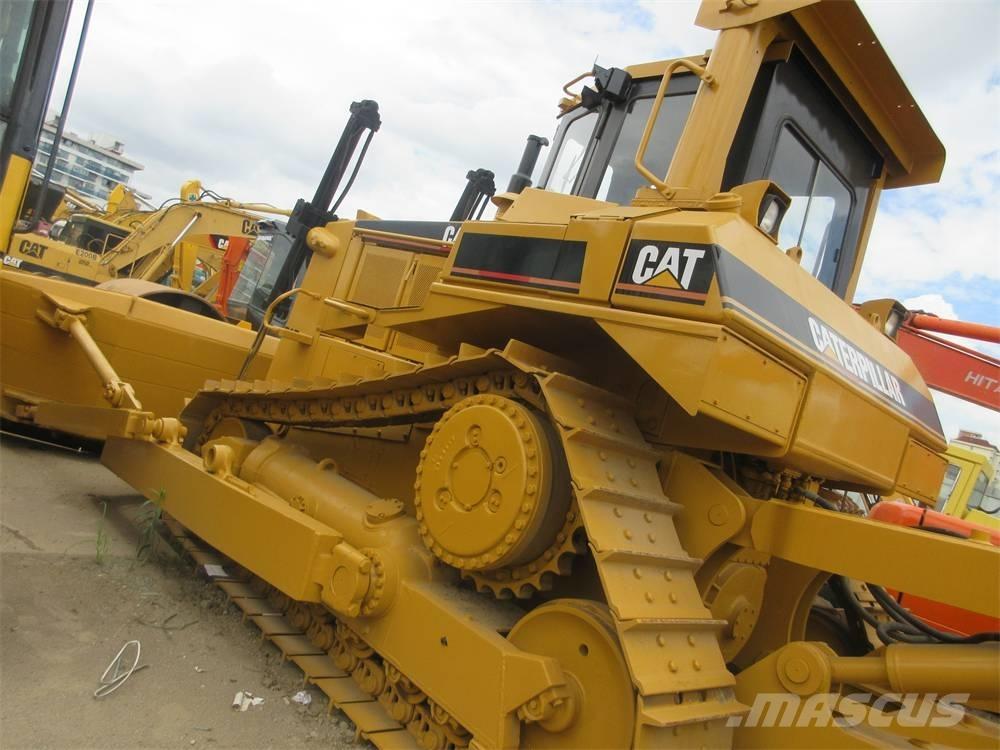 CAT D 8 N ブルドーザー