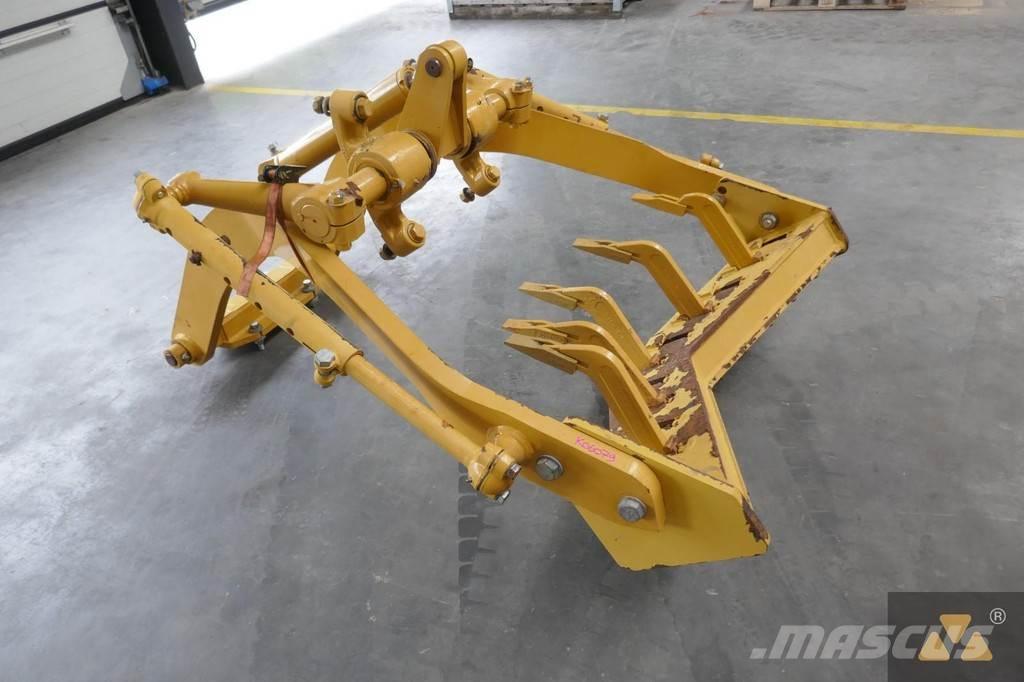 CAT 140M Scarifier その他部品