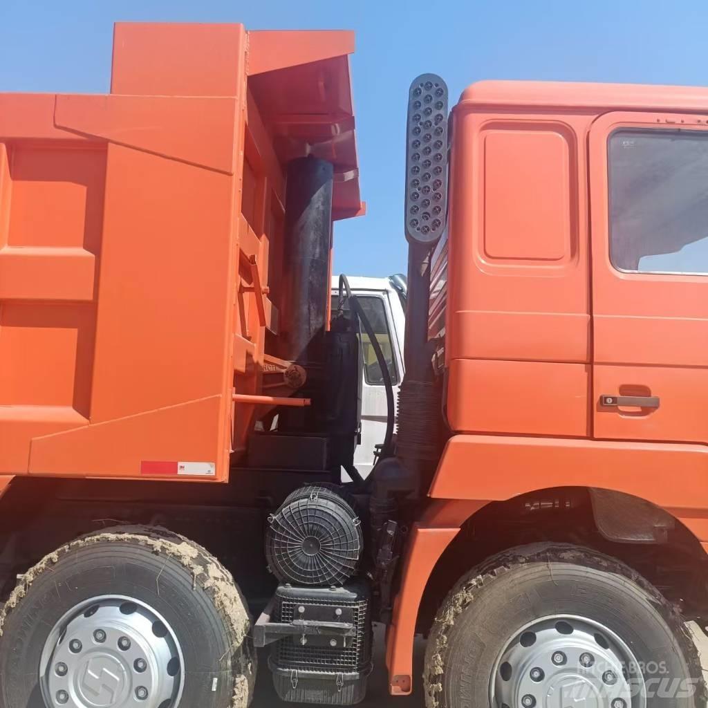 Shacman F3000 8X4 ダンプ