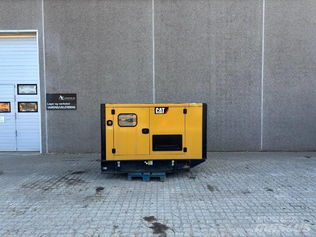 CAT DE 88 E O ディーゼル発電機