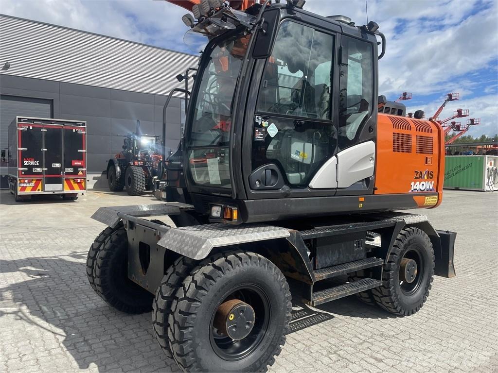 Hitachi ZX 140 W-6 ホイール式油圧ショベル（パワーショベル・ユンボ・バックホー）