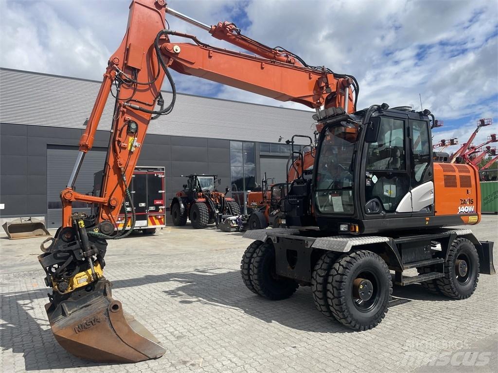 Hitachi ZX 140 W-6 ホイール式油圧ショベル（パワーショベル・ユンボ・バックホー）