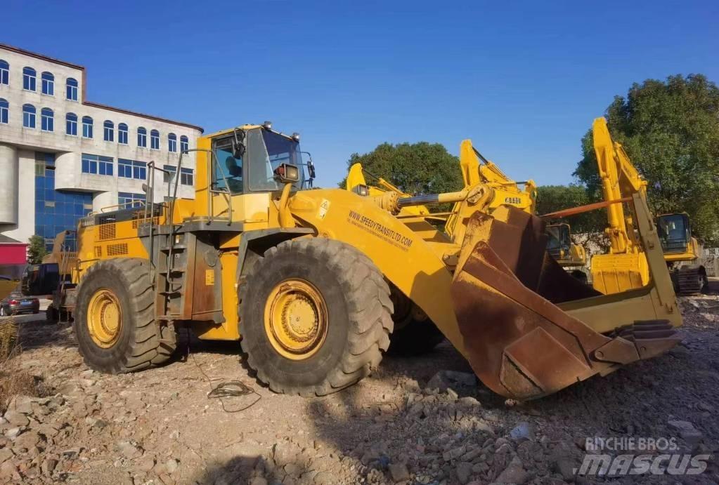 Komatsu WA 600 ホイールローダー・タイヤショベル
