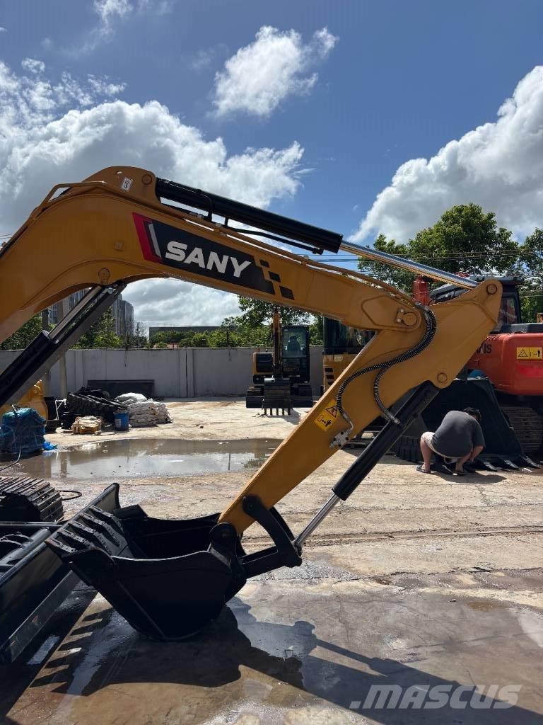 Sany SY 60 C 大型油圧ショベル12t以上（パワーショベル・ユンボ）