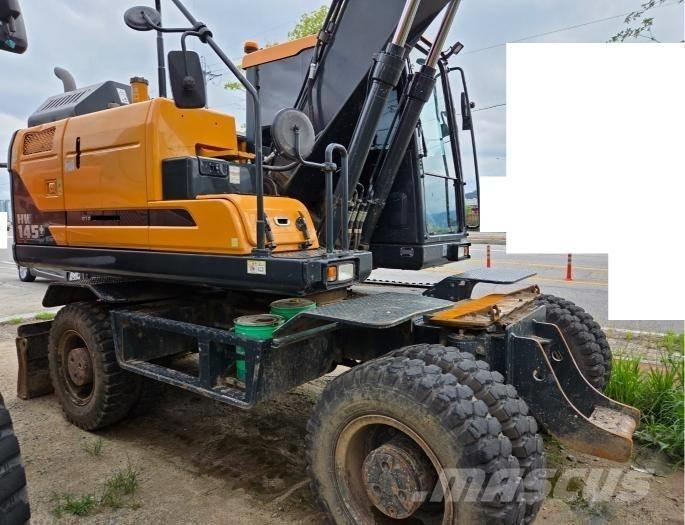 Hyundai HW 145 ホイール式油圧ショベル（パワーショベル・ユンボ・バックホー）