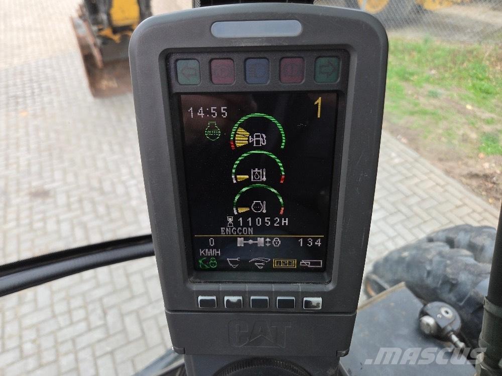 CAT M313D ホイール式油圧ショベル（パワーショベル・ユンボ・バックホー）