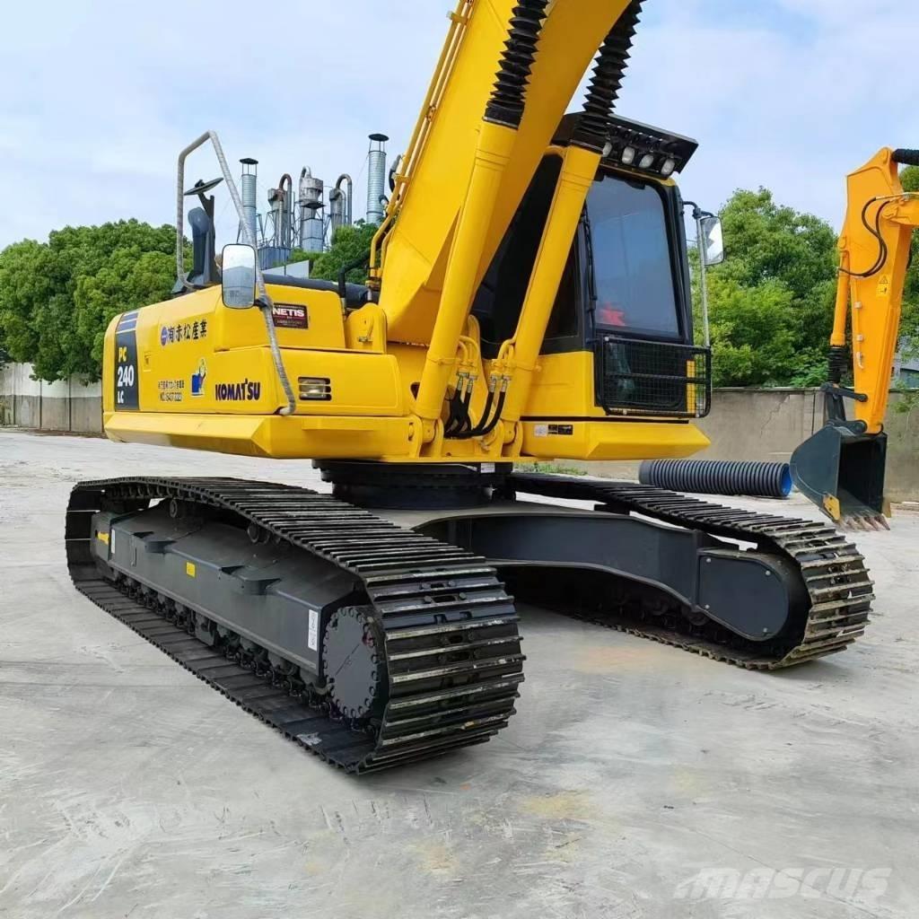 Komatsu PC 240 LC-8 大型油圧ショベル12t以上（パワーショベル・ユンボ）