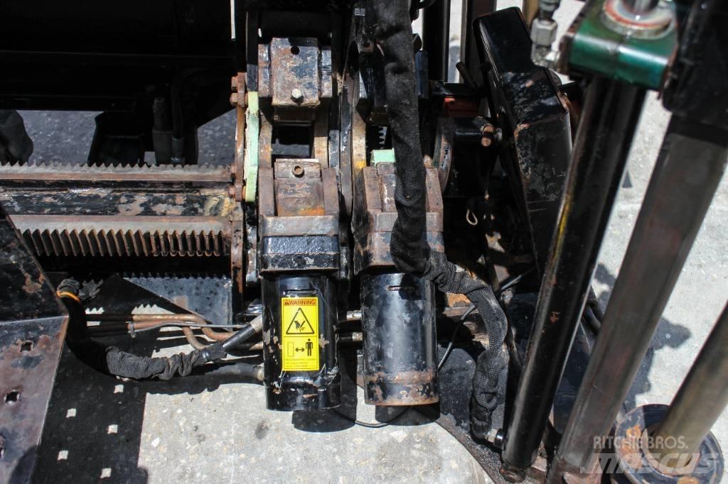 Ditch Witch JT9 水平掘削リグ