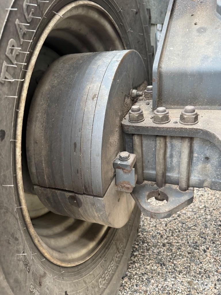 Lännen 8600 i バックホーローダー