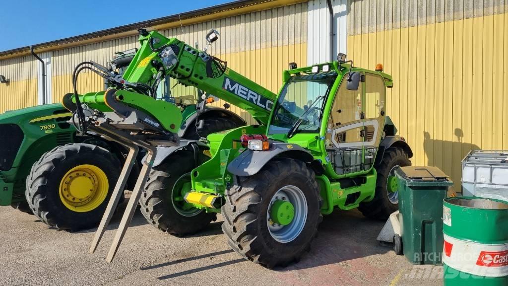 Merlo MF 44.9 CS テレスコーピックハンドラー