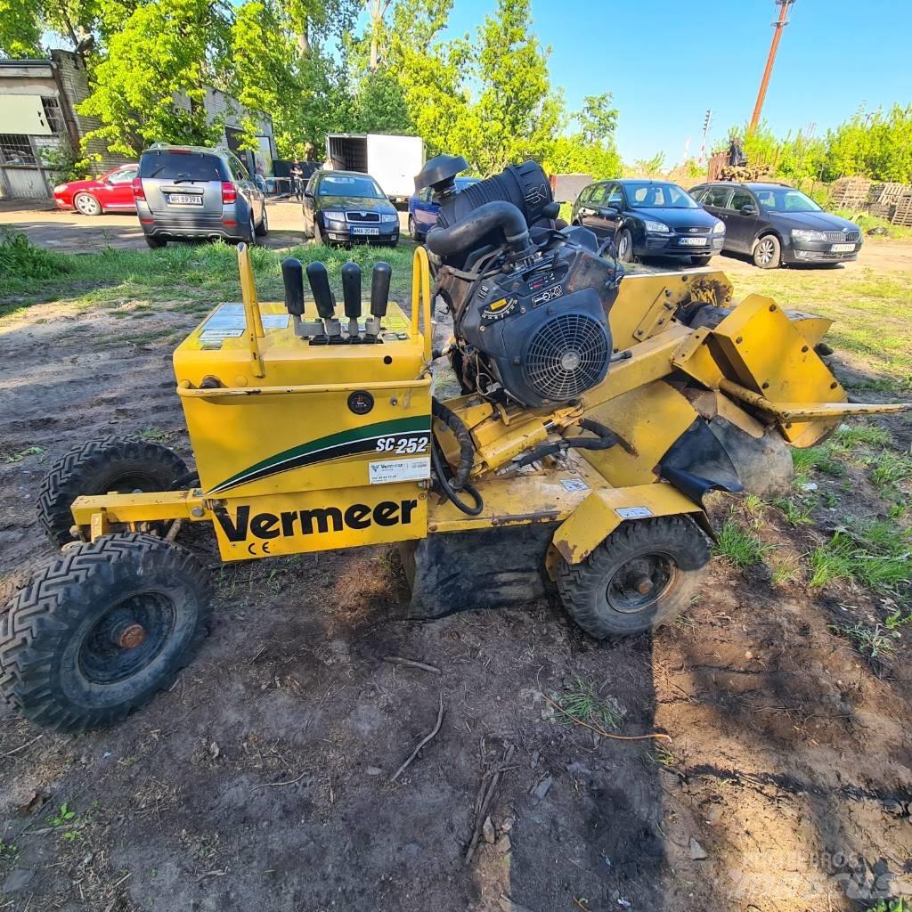 Vermeer SC252 スタンプグラインダー