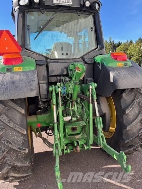 John Deere 6120 M トラクター