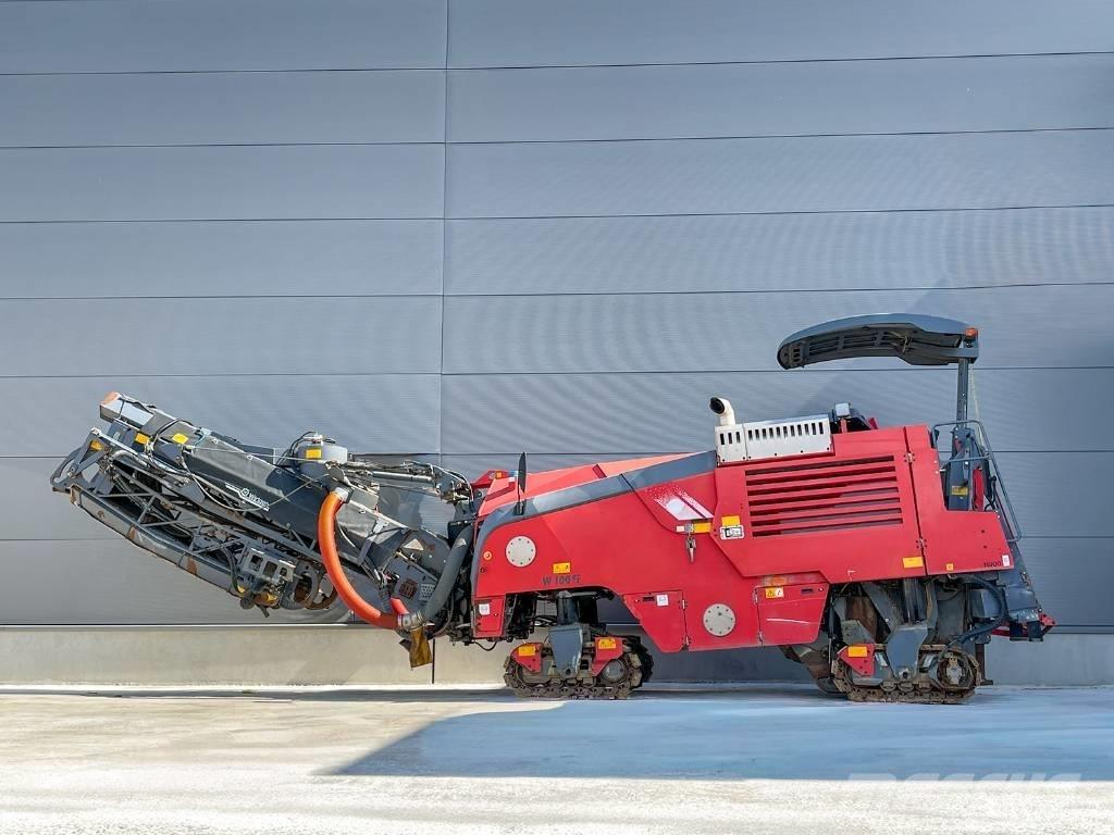 Wirtgen W 100 FI アスファルトコールドミリングマシーン