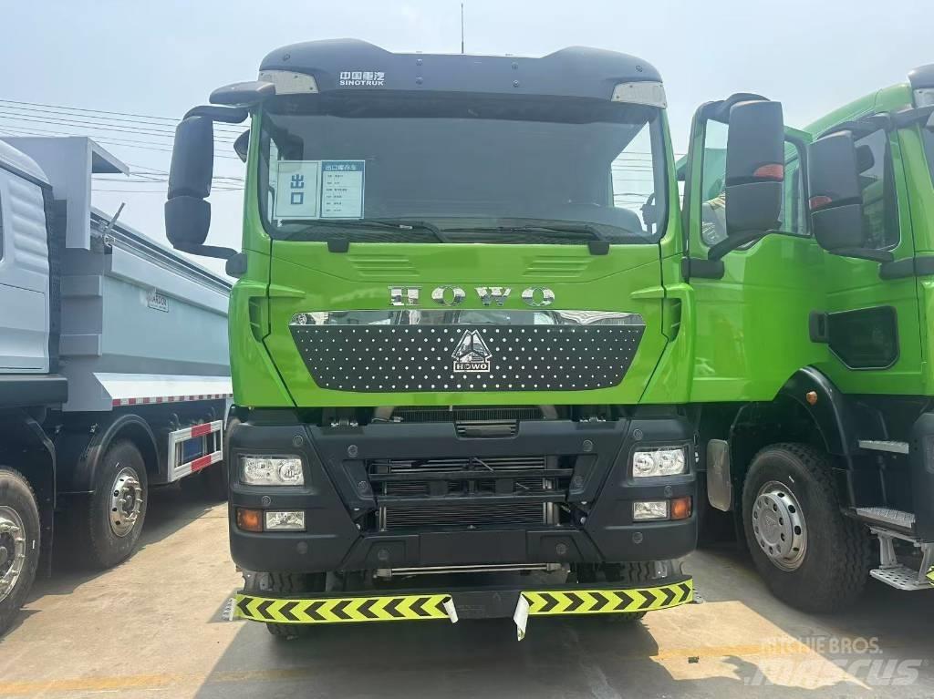 Howo TX 8X4 ダンプ
