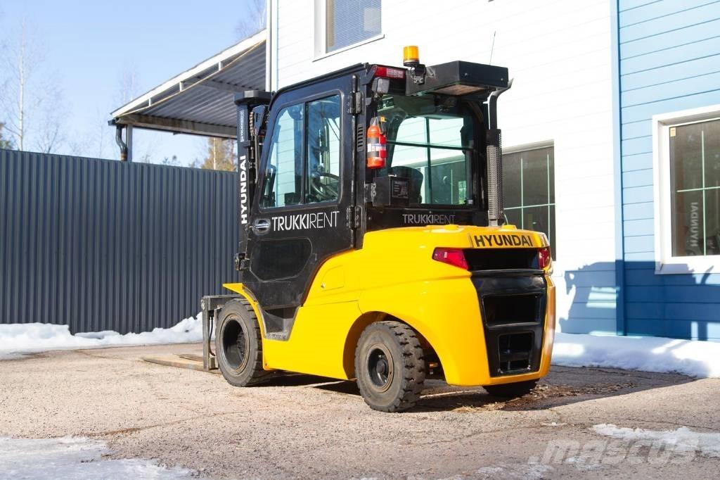 Hyundai 35 DA-9 ディーゼル・軽油