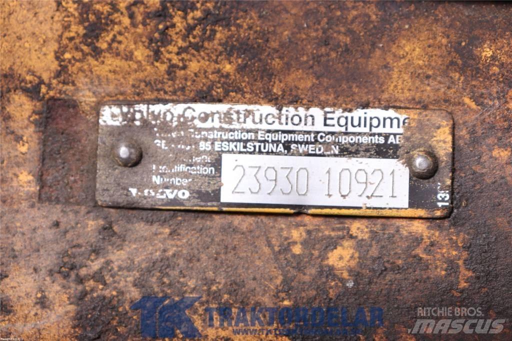 Volvo L 60 E Bakvagn アクスル