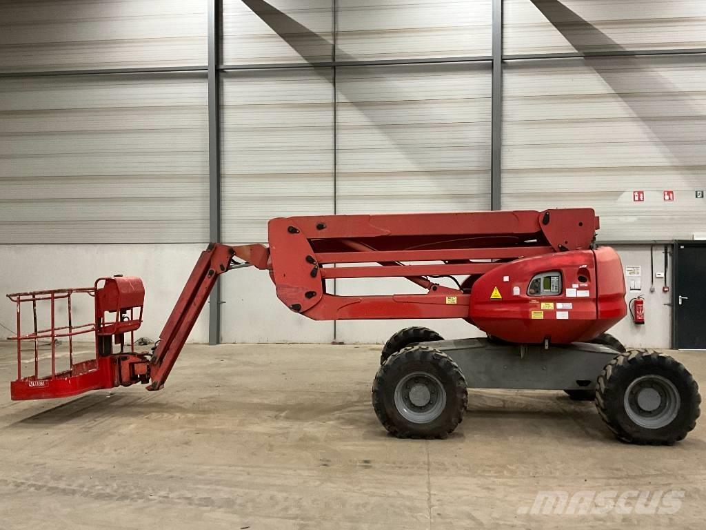 Manitou 160 ATJ ブームリフト　屈伸型