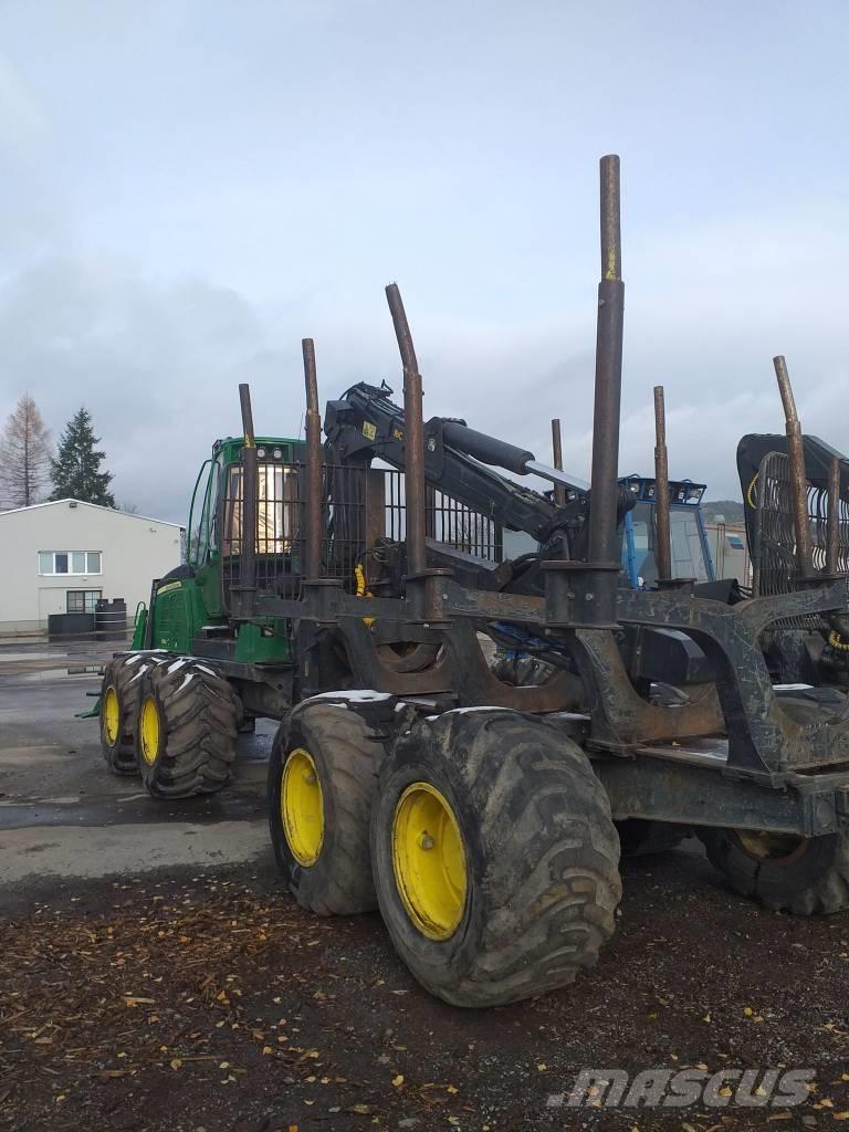 John Deere 1510 E フォワーダー