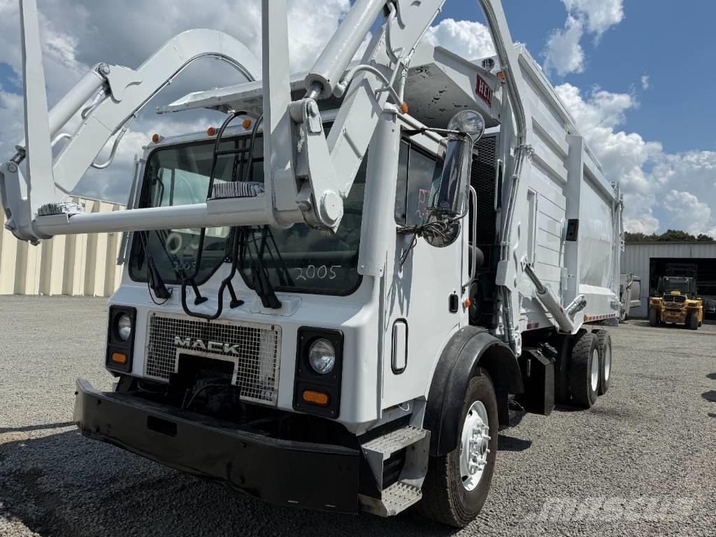 Mack MR600 塵芥車、パッカー車