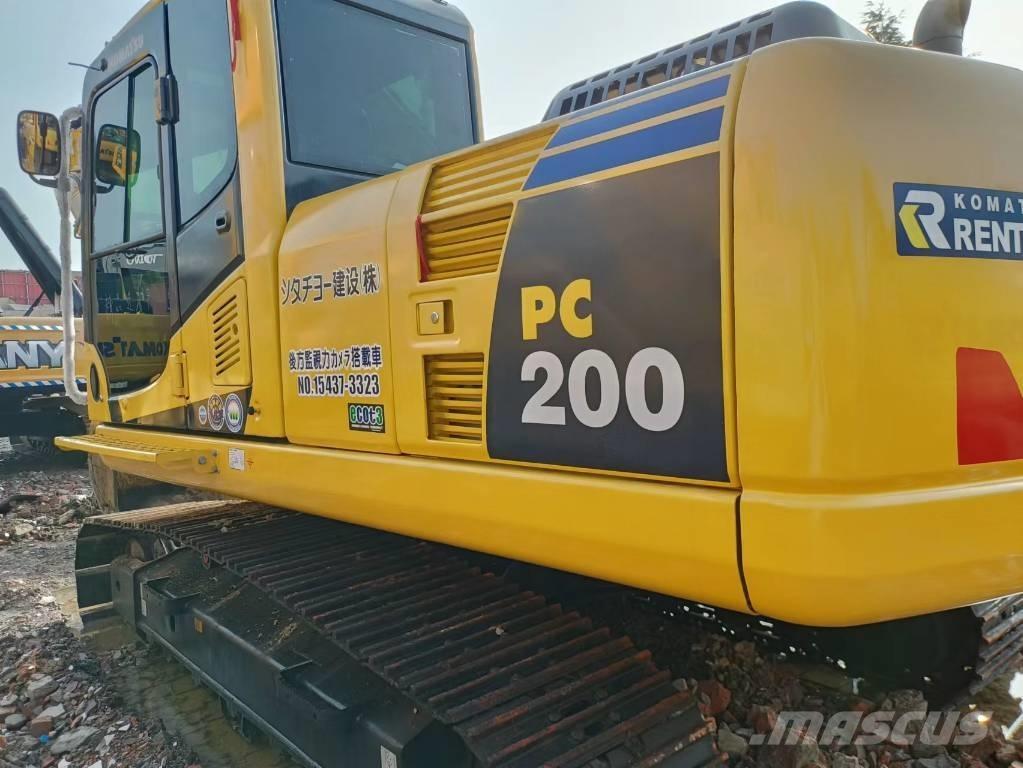 Komatsu PC 200-8 大型油圧ショベル12t以上（パワーショベル・ユンボ）