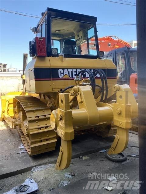 CAT D 6 G ブルドーザー