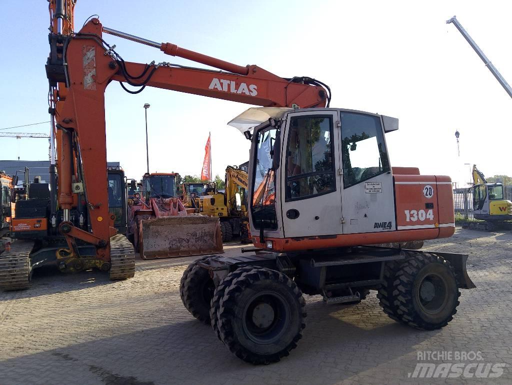 Atlas AB1304M ホイール式油圧ショベル（パワーショベル・ユンボ・バックホー）