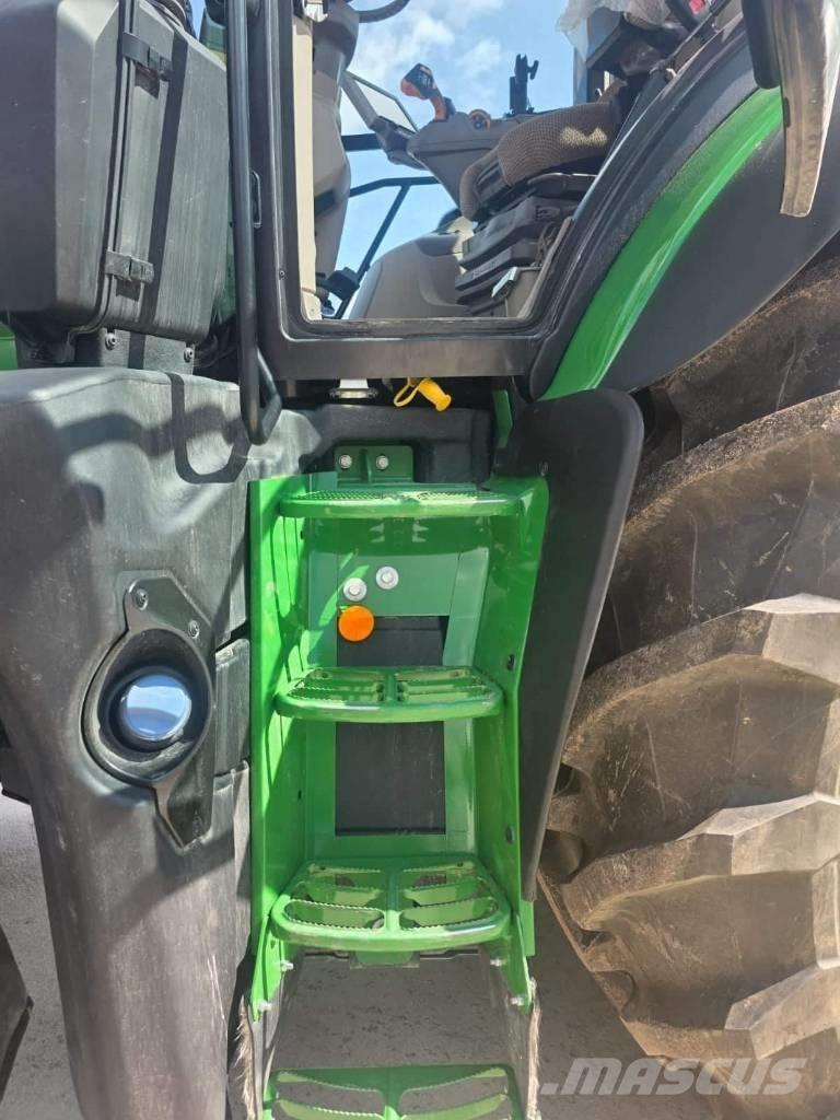 John Deere 6R 230 トラクター
