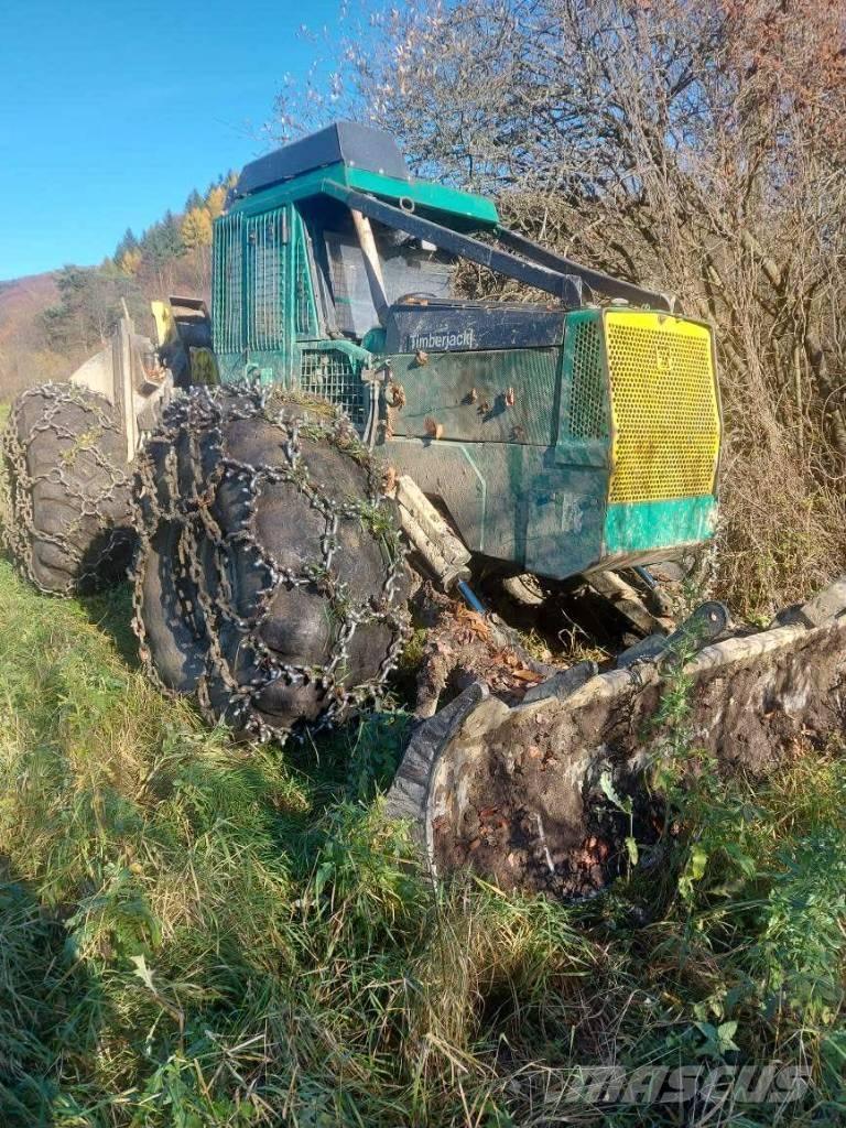 Timberjack 240C スキッダー