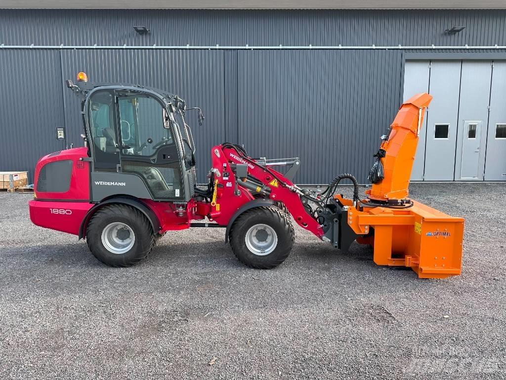 Weidemann 1880 コンパクトトラクター