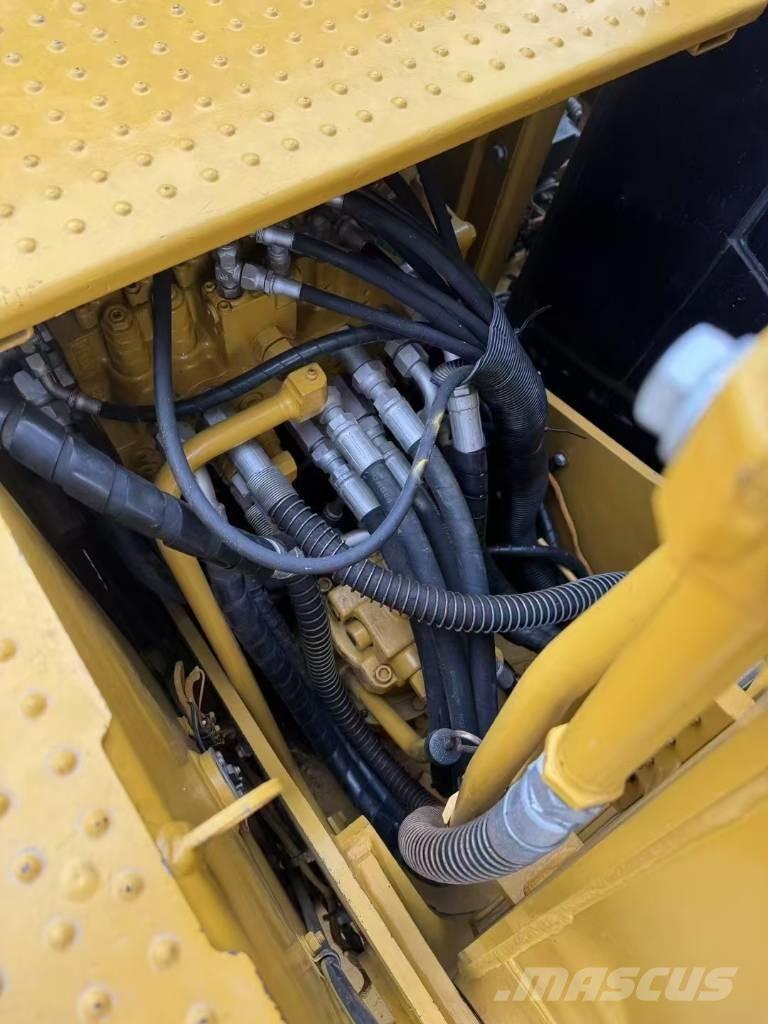 CAT 312 大型油圧ショベル12t以上（パワーショベル・ユンボ）