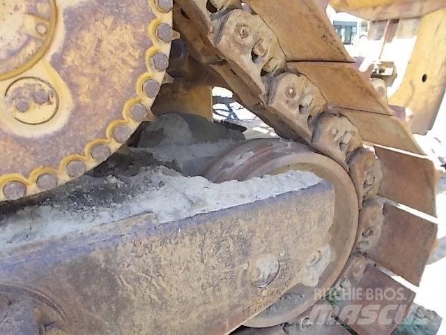 CAT D 11 N ブルドーザー