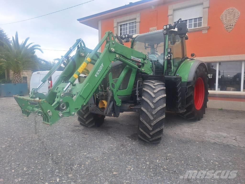 John Deere 6115 R トラクター