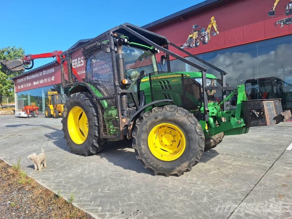 John Deere 6115 R トラクター