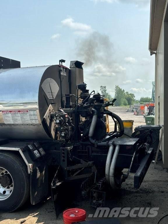 LeeBoy MAXIMIZER 3B ミキサー車