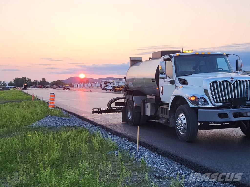 LeeBoy MAXIMIZER 3B ミキサー車