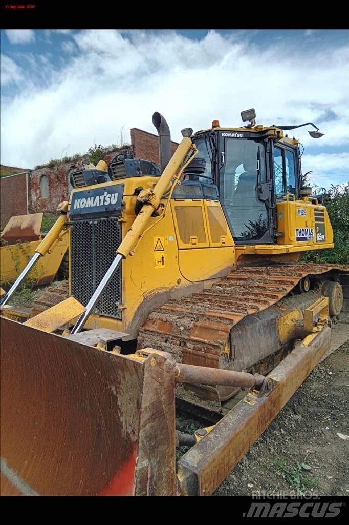 Komatsu D 65 PX-18 ブルドーザー