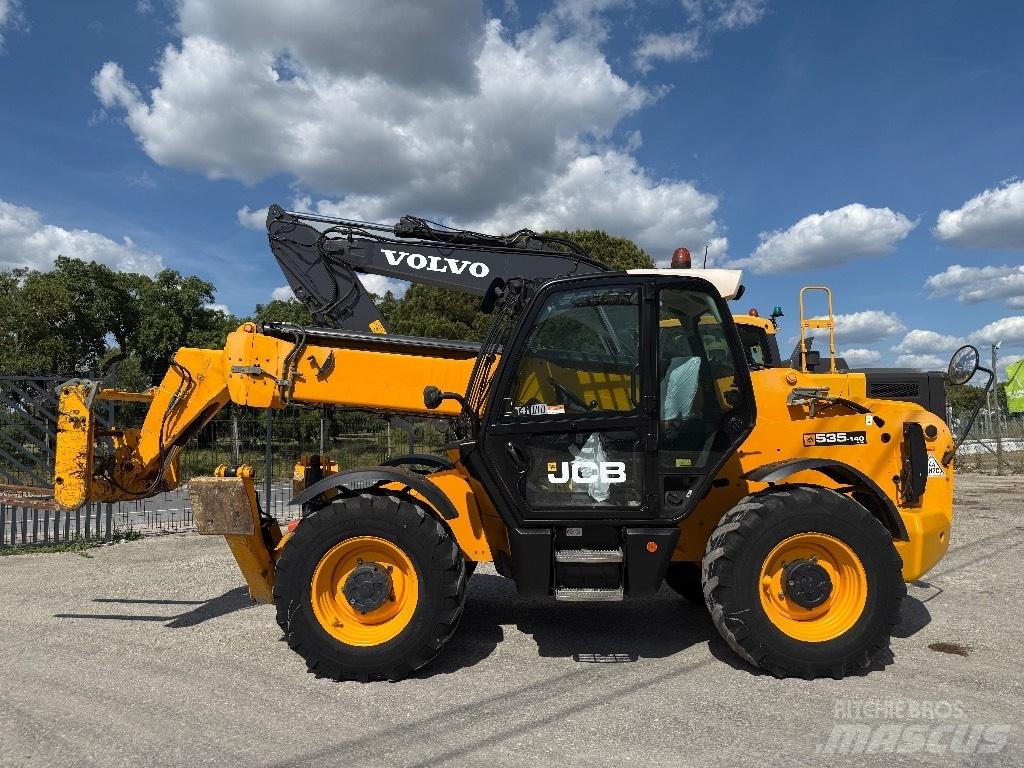 JCB 540-140 テレスコーピックハンドラー