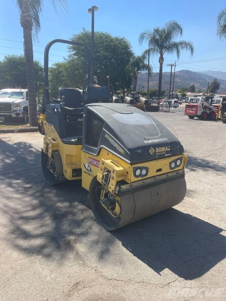 Bomag BW120SL-5 振動ローラ