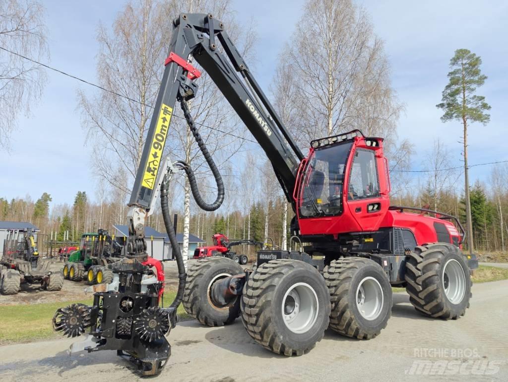 Komatsu 911 ハーベスター