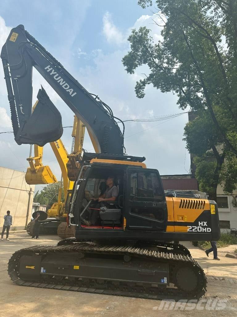 Hyundai HX220HD 中型油圧ショベル 7ｔ-12ｔ（ユンボ・パワーショベル・バックホー）