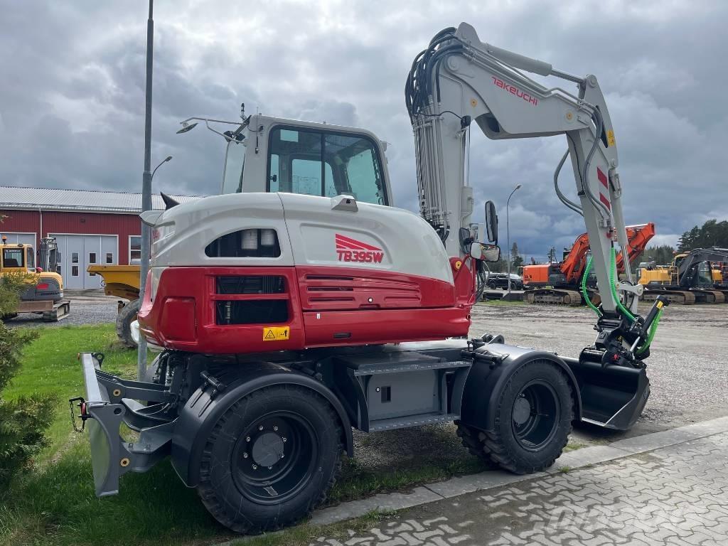 Takeuchi TB 395 W ホイール式油圧ショベル（パワーショベル・ユンボ・バックホー）