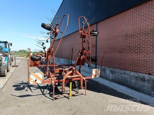 Kuhn GF6301 MH テッダー・テッダーレーキ