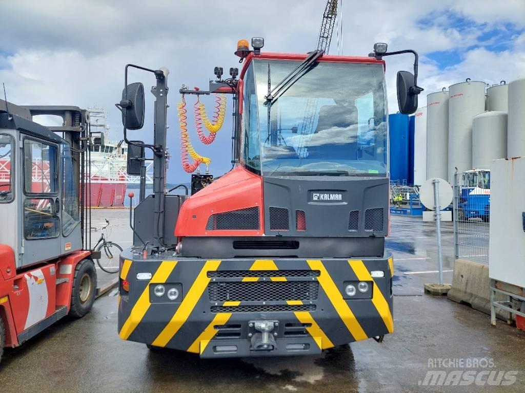 Kalmar TR618i ターミナルトラクター